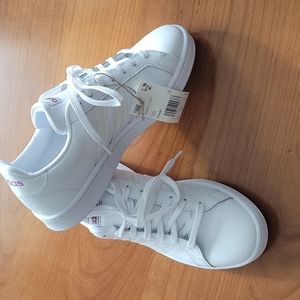 addidas 8,5 tennis 🎾 sneakers
